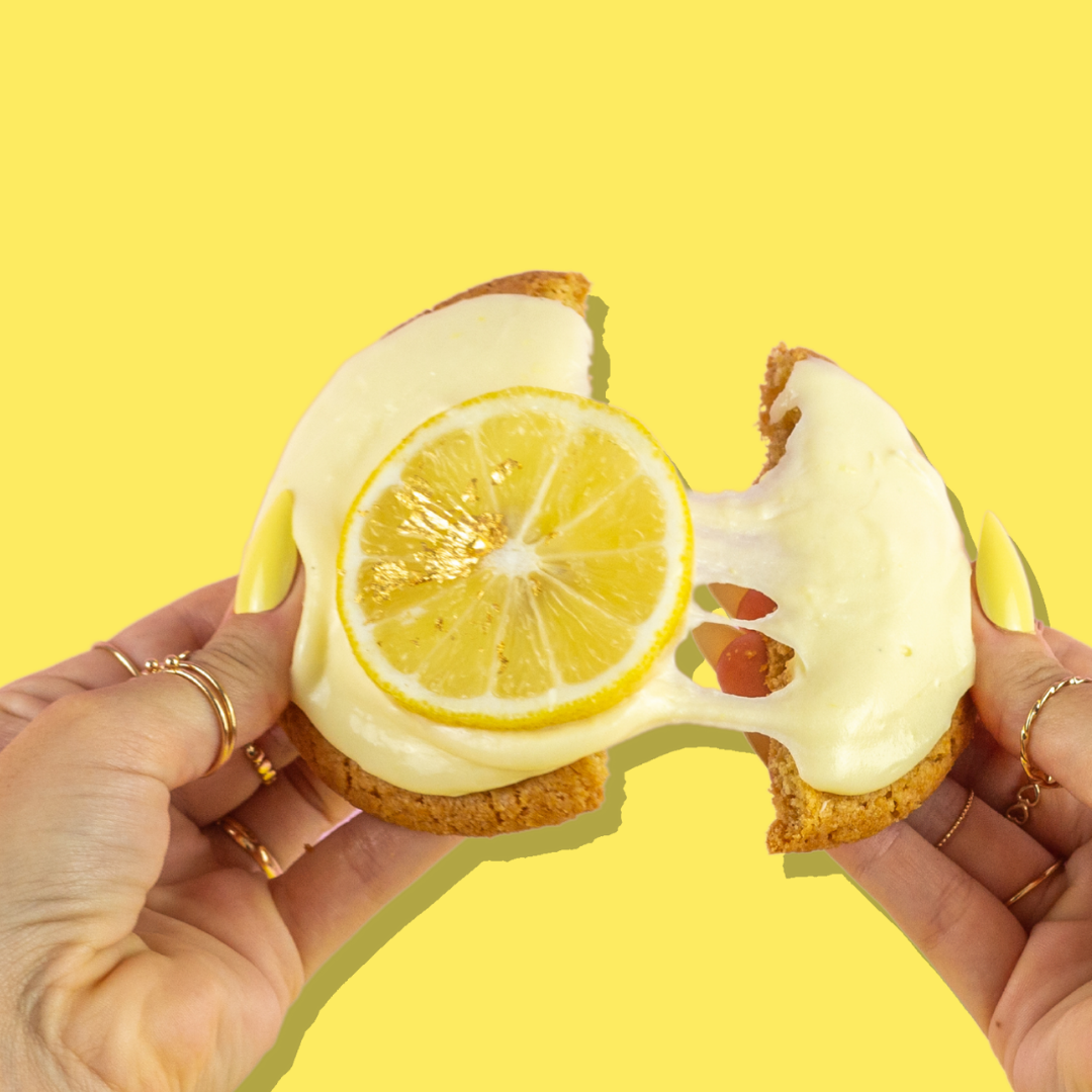 Lemon Cheesecake Cookie with cream cheese frosting and lemon slice.